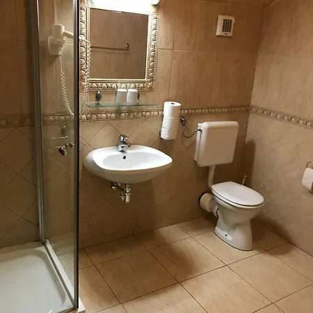 Hotel Sarlóspuszta Club 3*