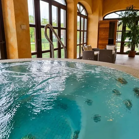 Hotel Sarlospuszta Club Tatárszentgyörgy